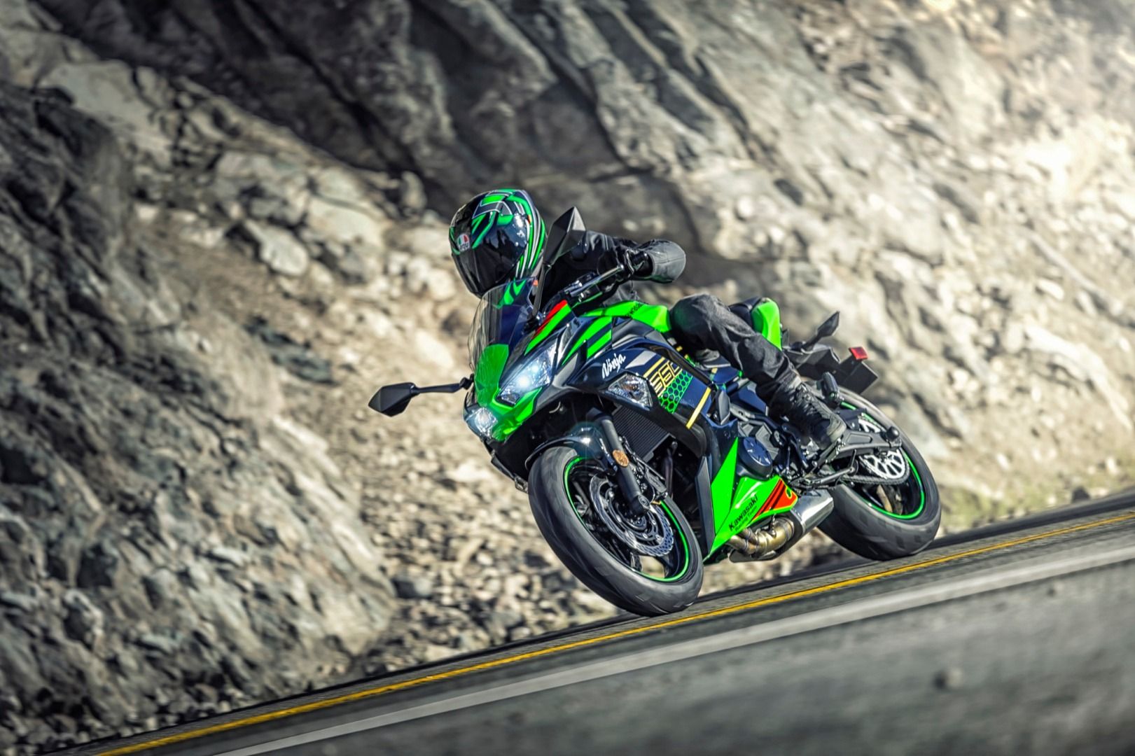 Kawasaki NInja 650 2020, Kawasaki afila la Ninja bicilíndrica