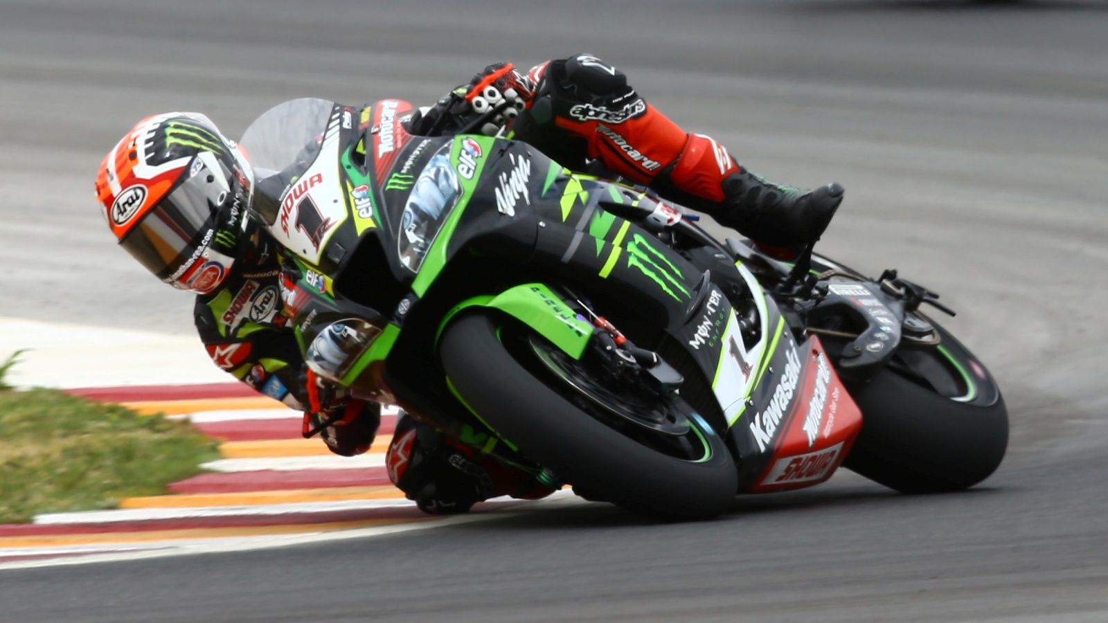 Jonathan Rea se ha hecho con las dos victorias del domingo (Fotos: Gold & Goose).