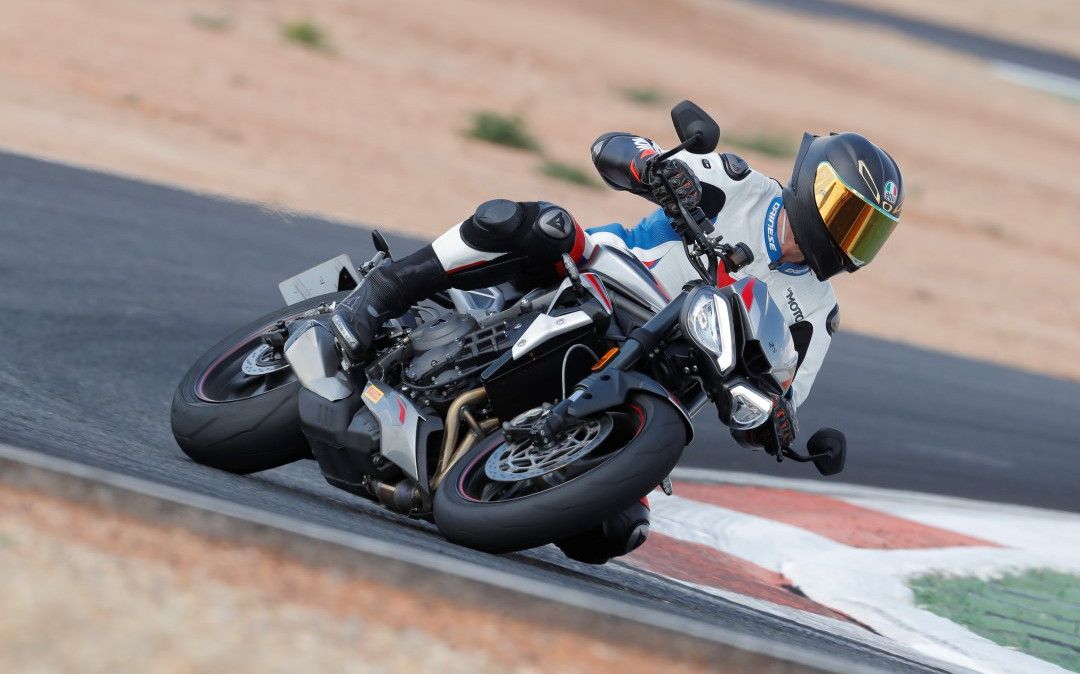 Prueba Triumph Street Triple RS 2020, galería de fotos