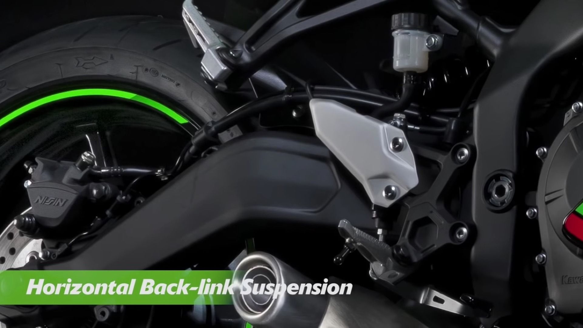 Kawasaki Ninja ZX-25R - fotos de la cuatro cilindros en línea