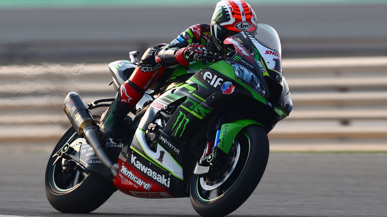 Jonathan Rea vence ante Álvaro Bautista e iguala sus 16 victorias esta temporada