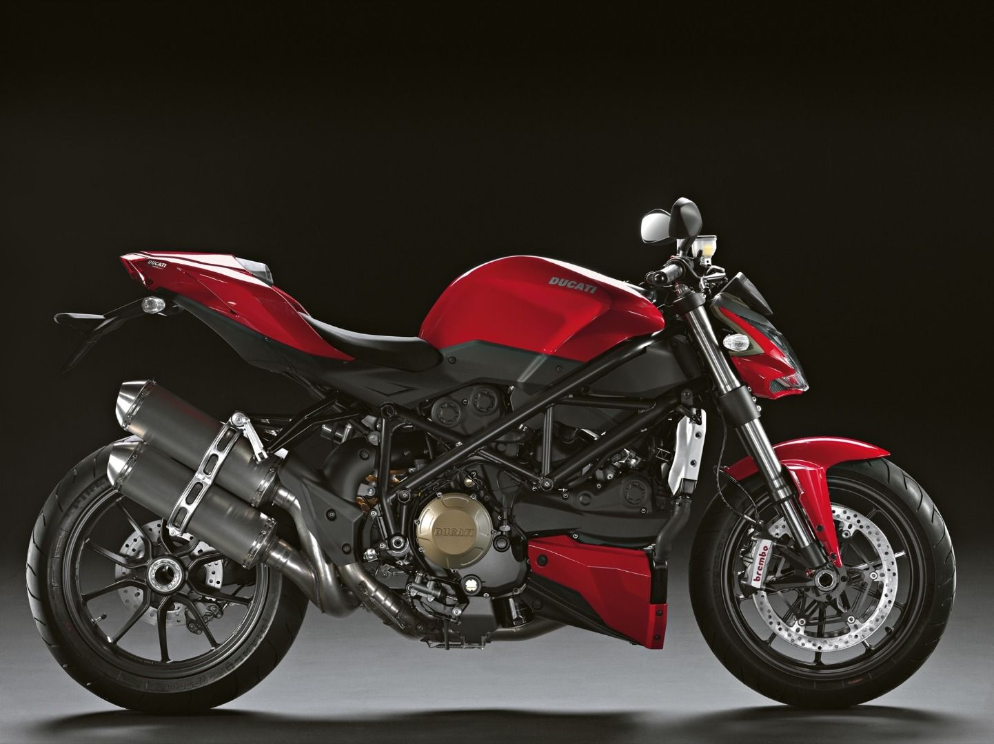 Ducati Streetfighter 2009 vs Ducati Streetfighter V4 2010 | Así ha evolucionado