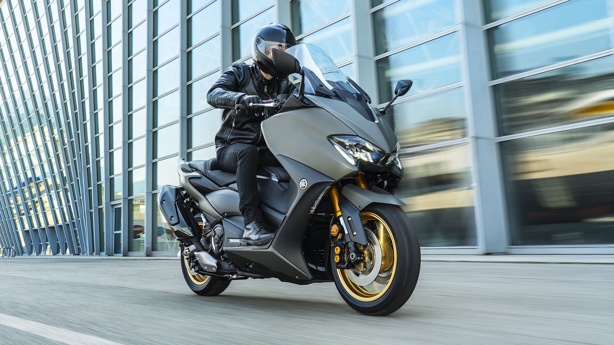 YAMAHA TMAX 560 TECH MAX