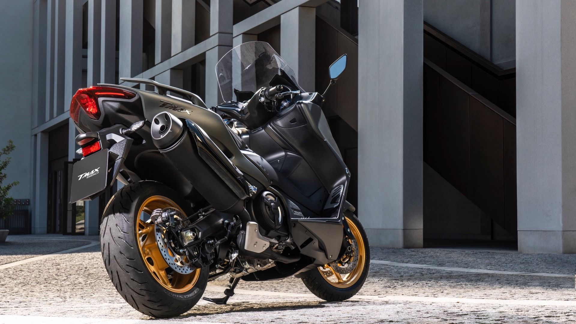 Yamaha TMAX 560 2020 y Tech Max 2020, los nuevos scooters deportivos de Yamaha