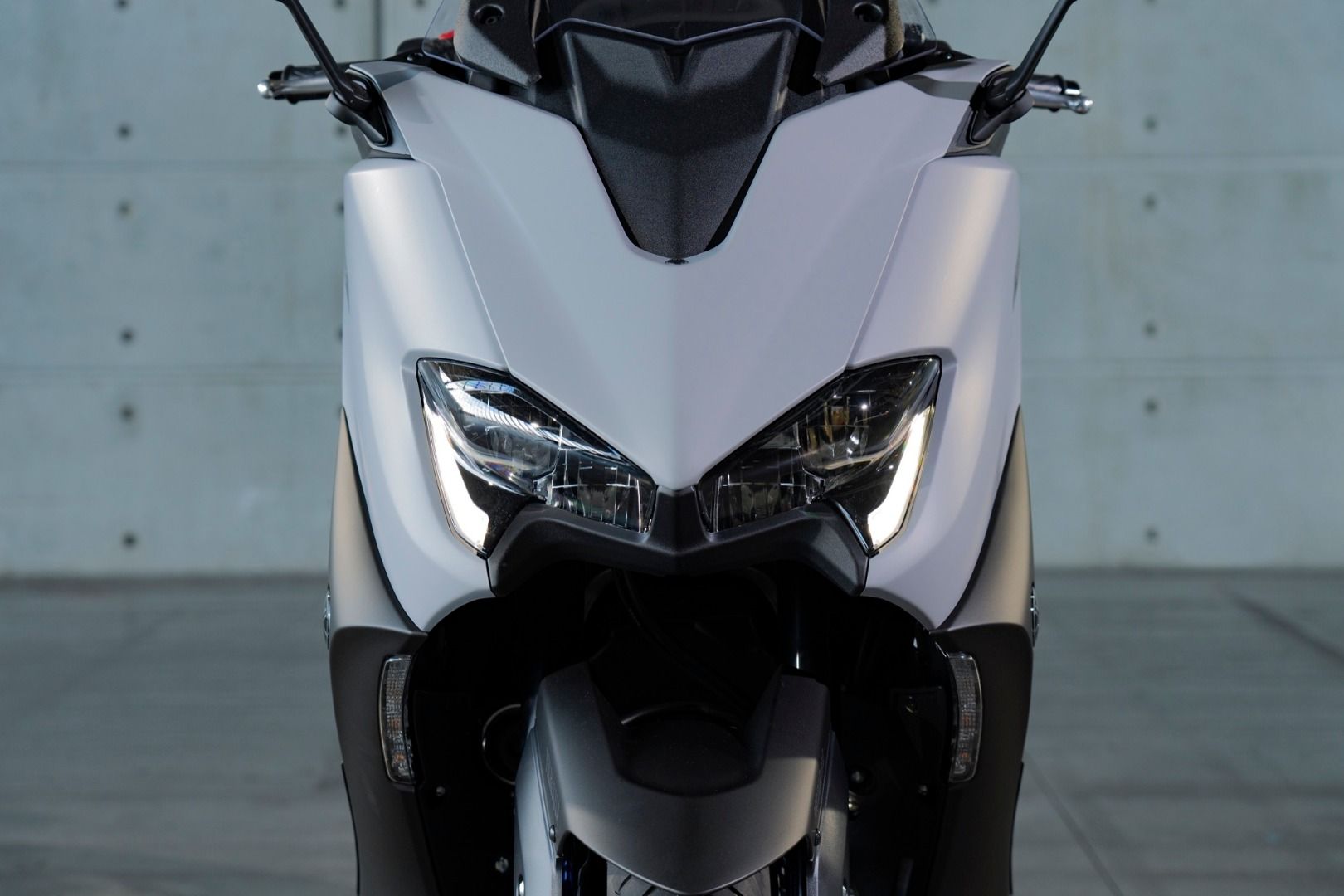 Yamaha TMAX 560 2020 y Tech Max 2020, los nuevos scooters deportivos de Yamaha