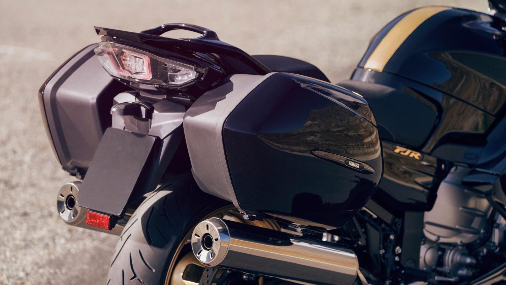 Yamaha FJR1300AE y FJR1300AS Ultimate Edition. Fotos