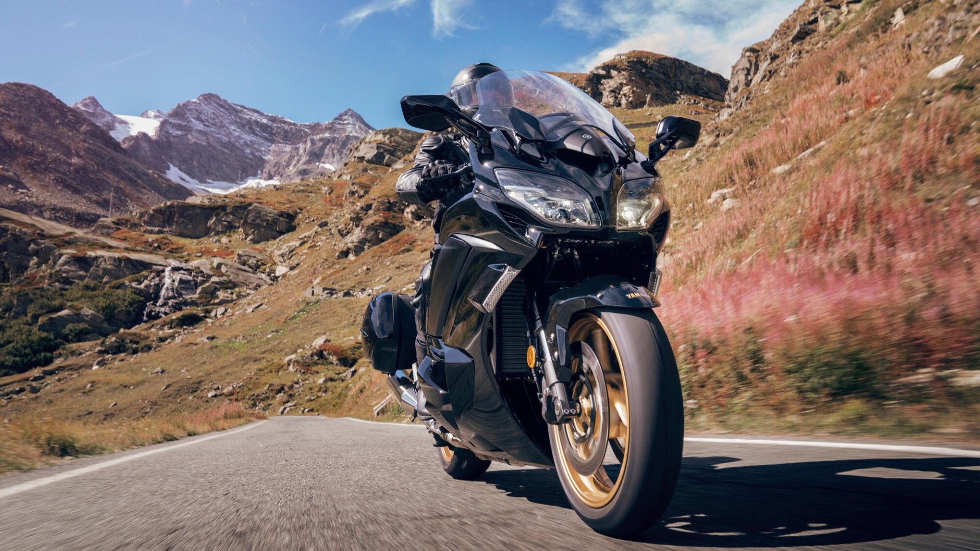 Yamaha FJR1300AE y FJR1300AS Ultimate Edition. Fotos
