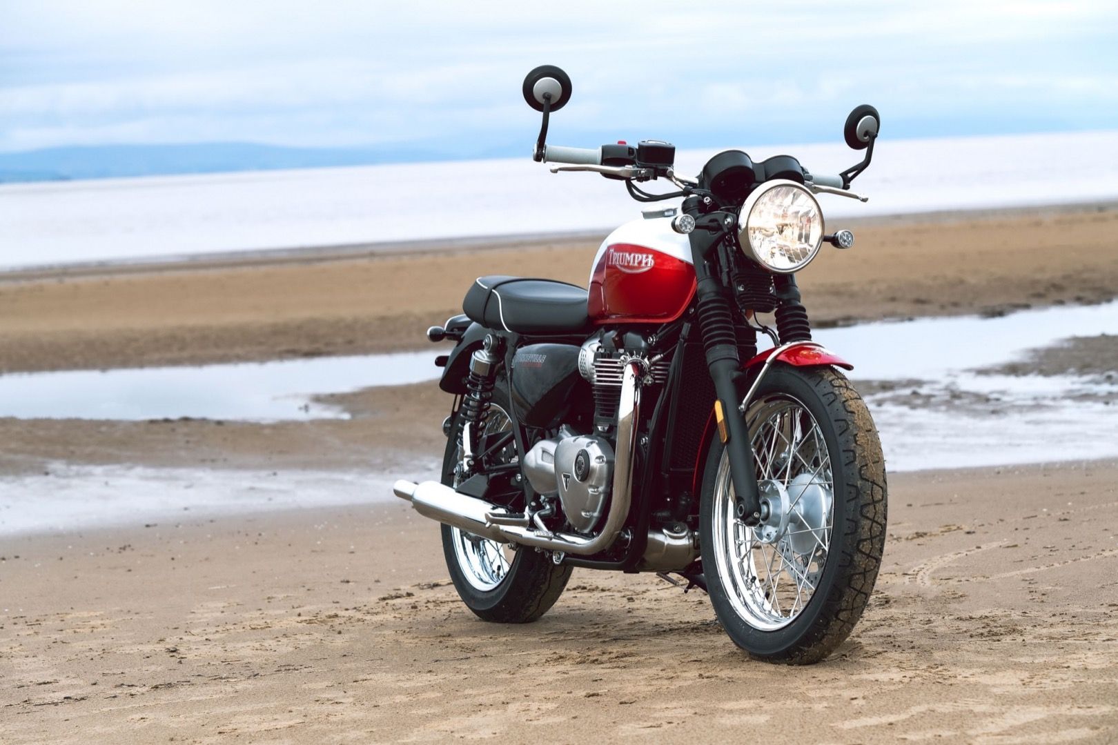 Triumph Bonneville T100 & T120 Bud Ekins