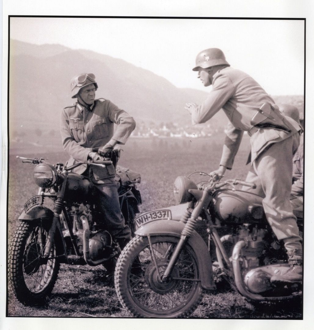 Triumph Bonneville T100 & T120 Bud Ekins
