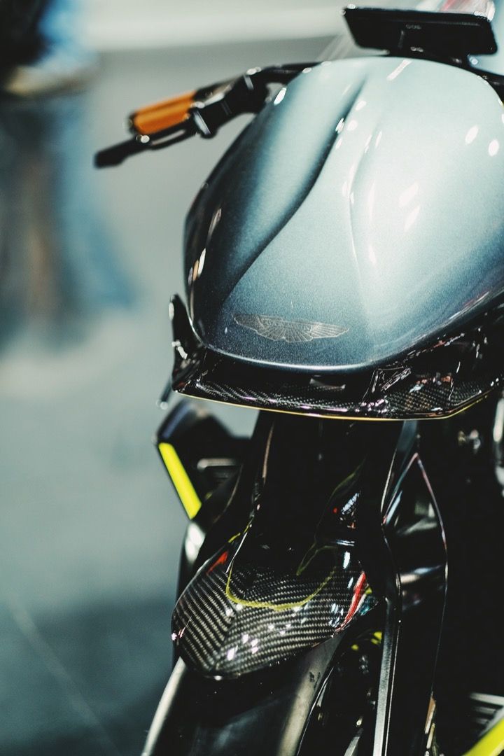 Brough Superior - Aston Martin AMB 001 | Galería de fotos