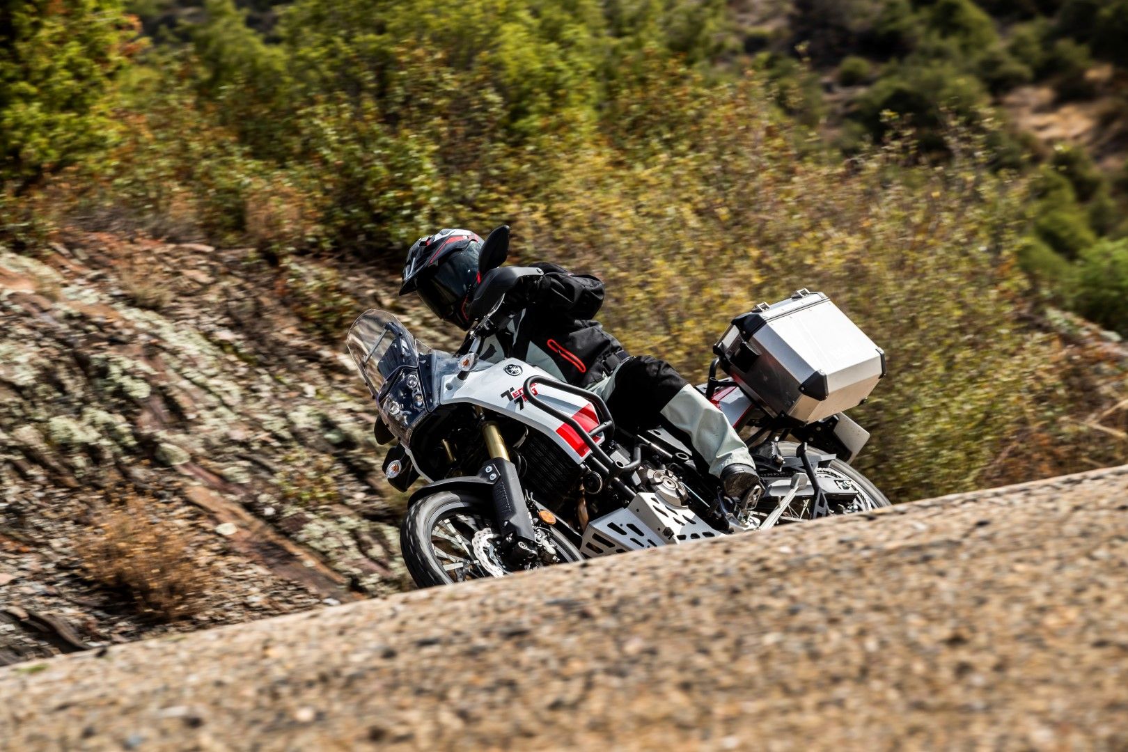 Yamaha Ténéré 700, superprueba, fotos y ficha técnica