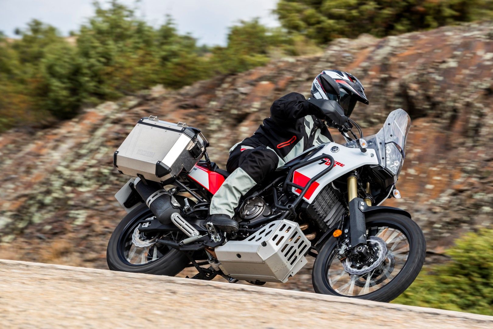 Yamaha Ténéré 700, superprueba, fotos y ficha técnica