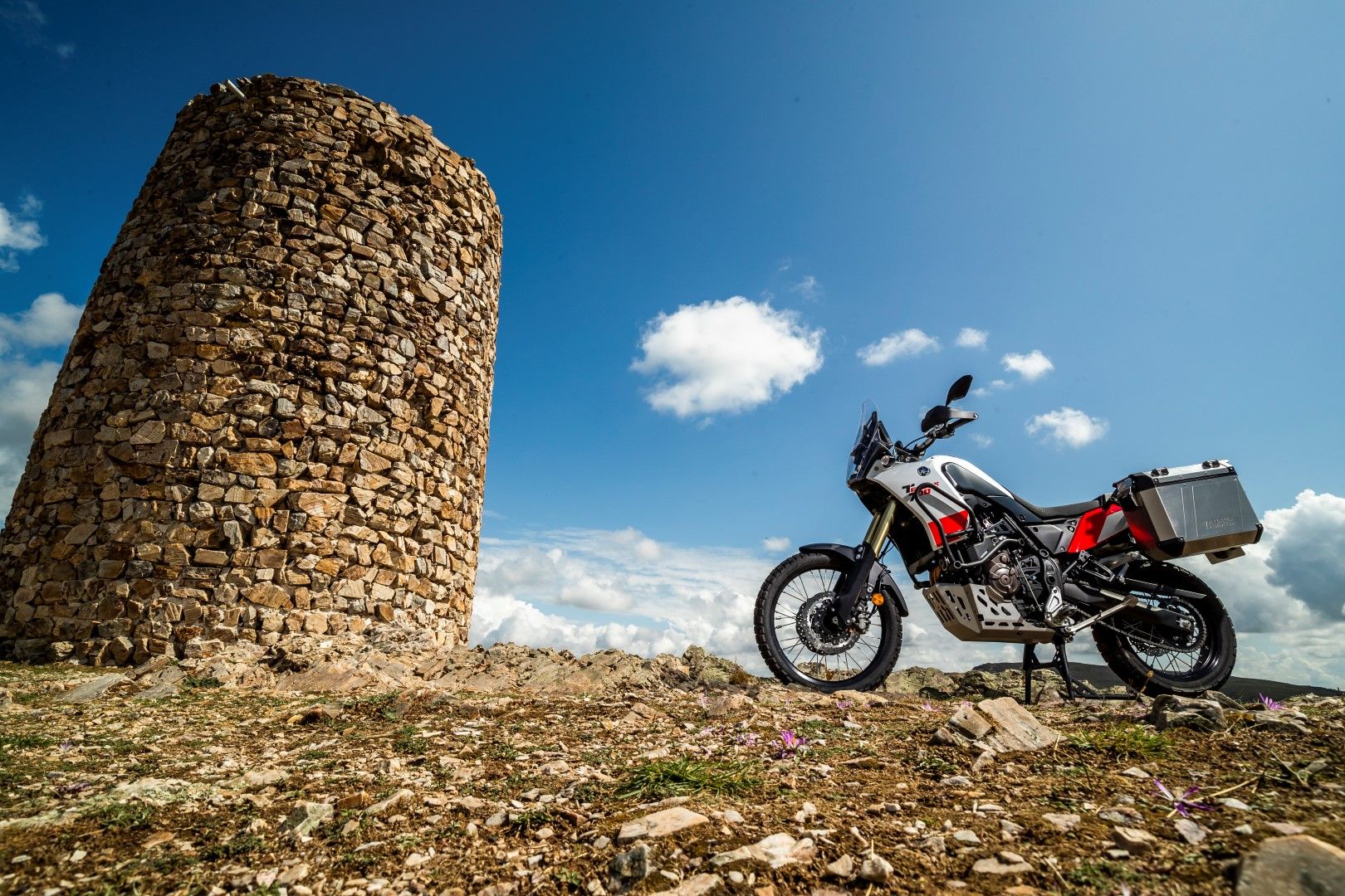 Yamaha Ténéré 700, superprueba, fotos y ficha técnica