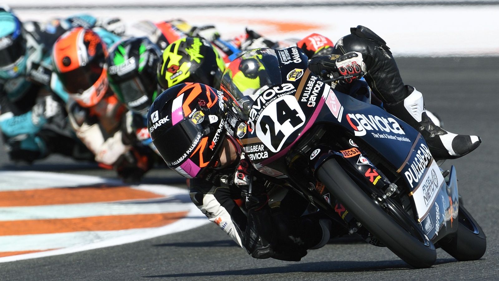 Iván Ortolá ha vuelto a la senda de la victoria en el Ricardo Tormo (Fotos: Repsol).