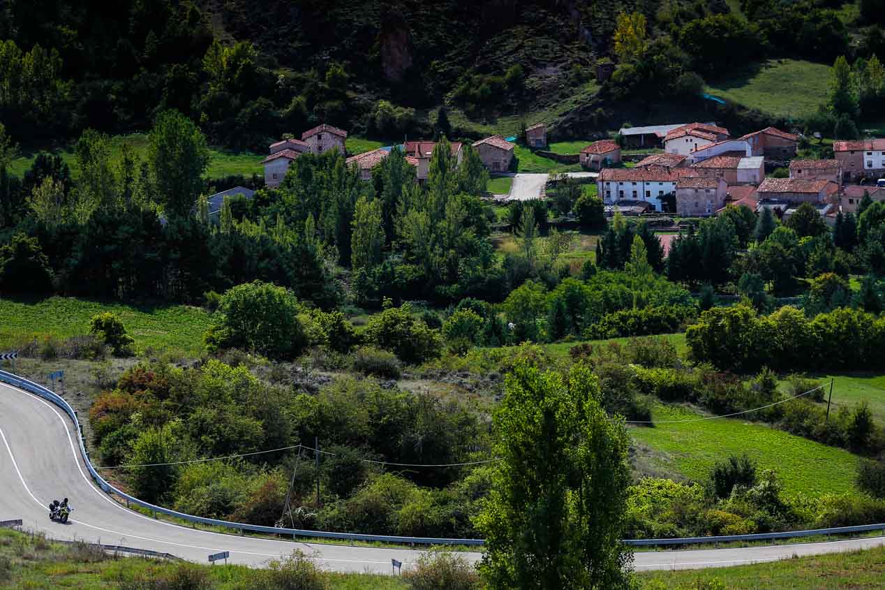 Turismo: Ruta por la Sierra de la Demanda con la BMW R 1250 RS