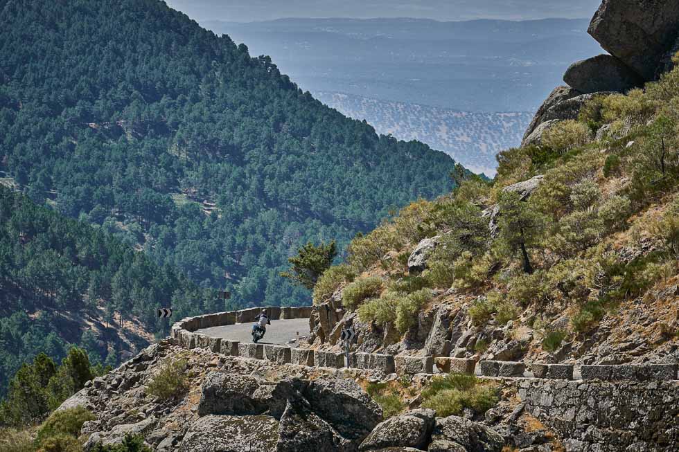 Ruta por Gredos con la Benelli Leoncino Trail