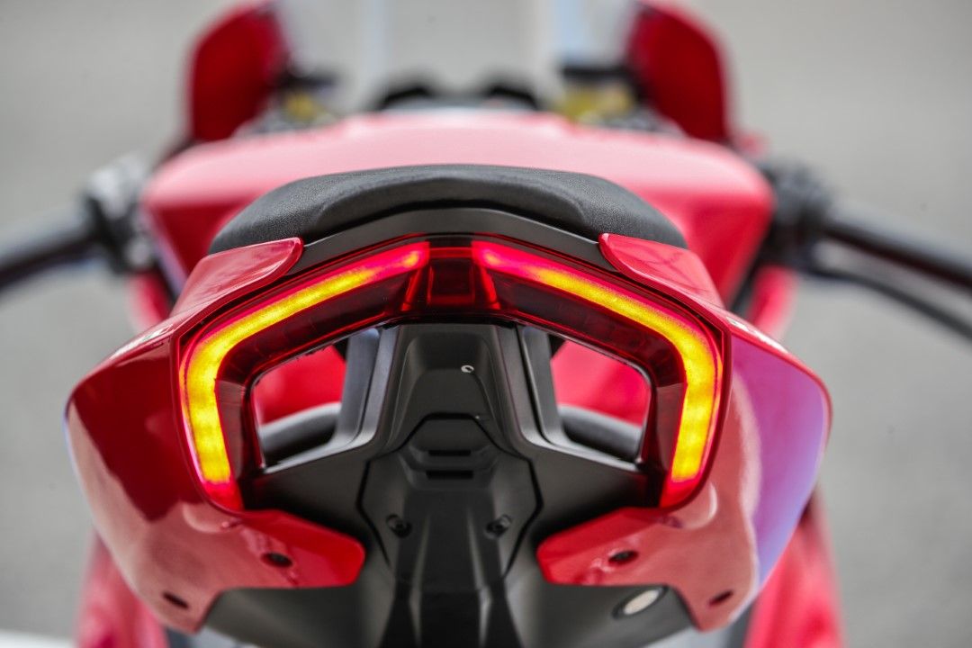 Ducati Panigale V2 2020
