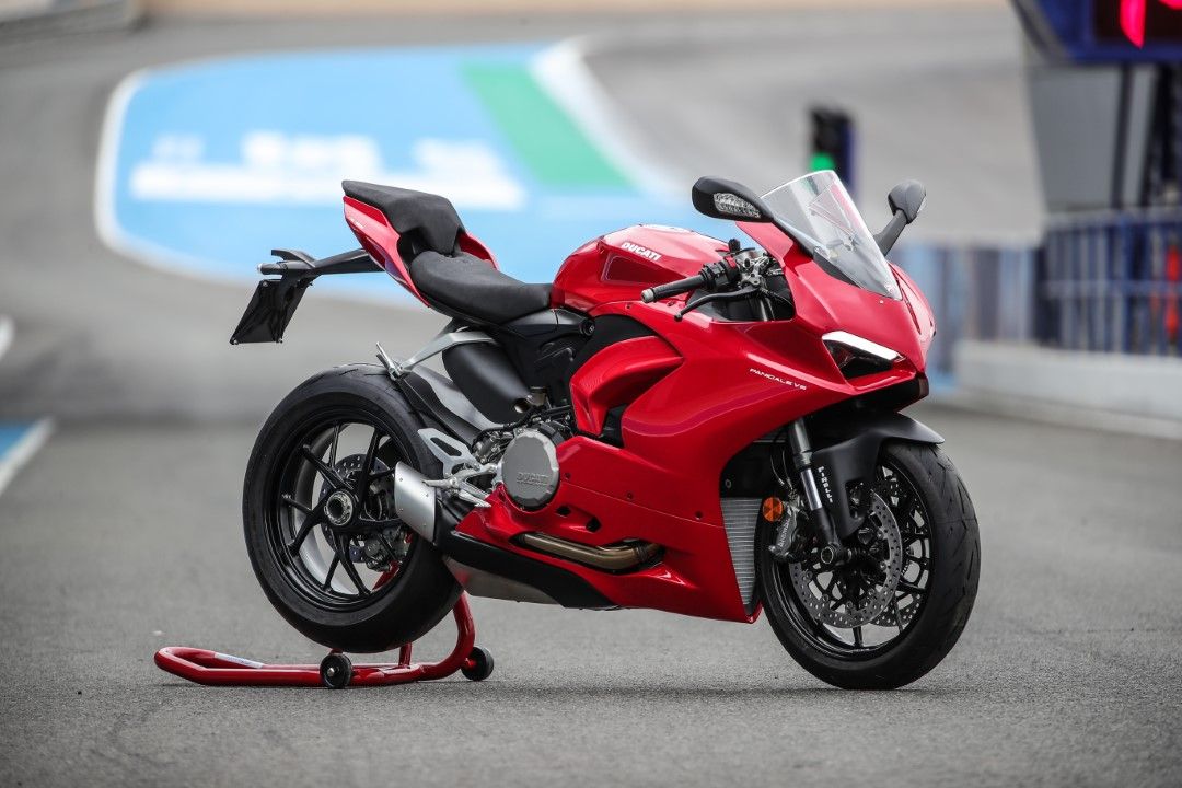 Ducati Panigale V2 2020
