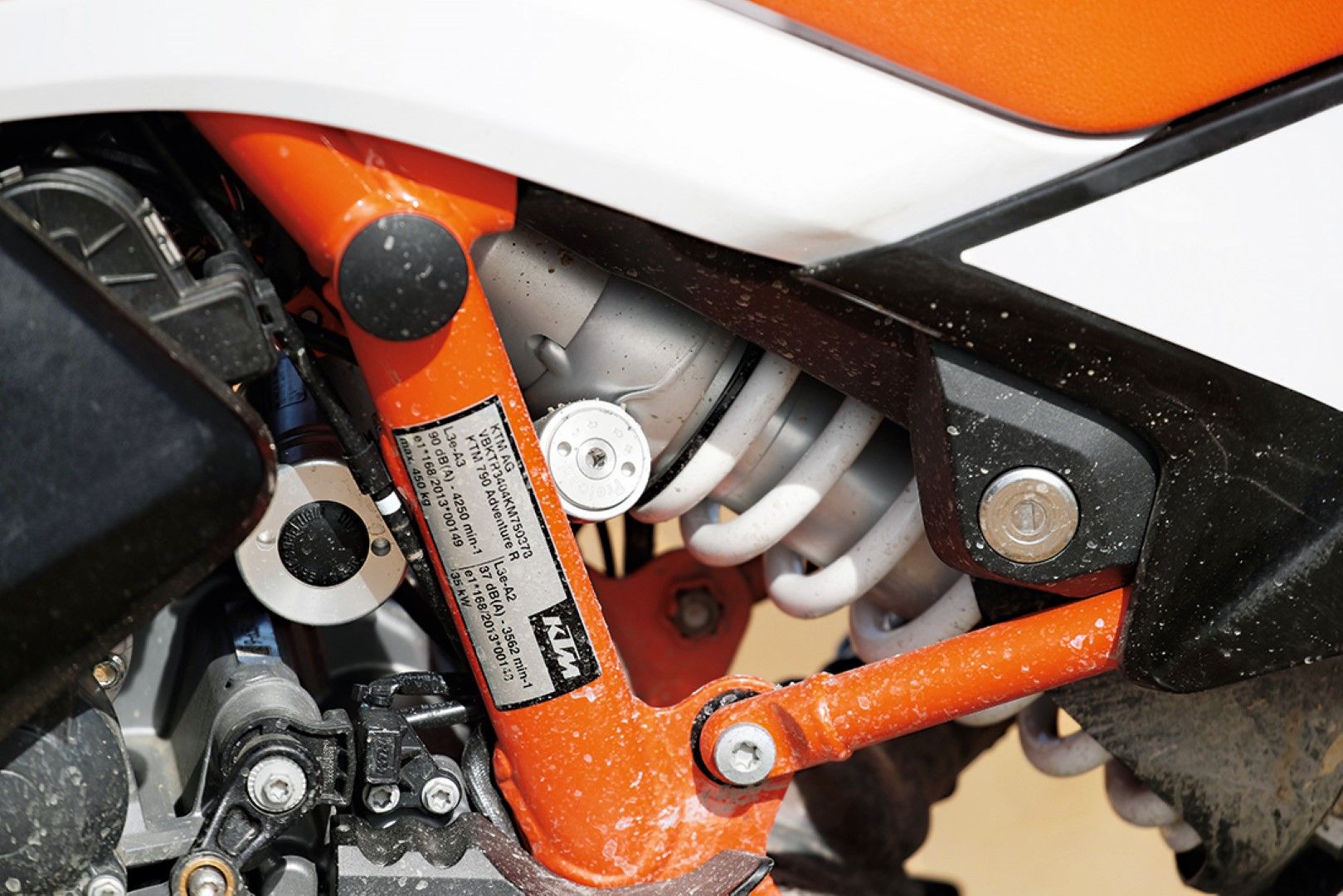 Comparativa trail: BMW F 850 GS, Honda CRF1000L África Twin, KTM 790 Adventure R, Triumph Tiger 800 XCA. Yamaha Ténéré 700