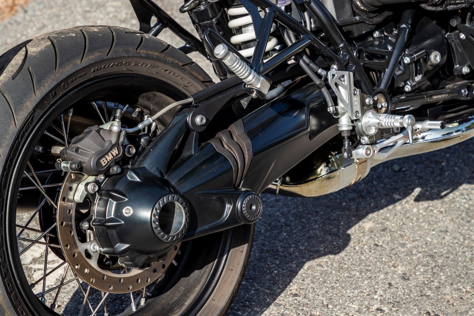 Comparativa BMW R nineT vs Triumph Speed Twin