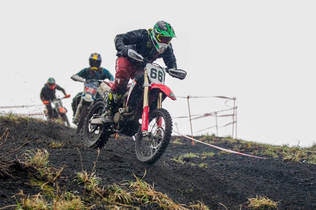 Miyake Island Enduro Race 2019: el volcán del enduro