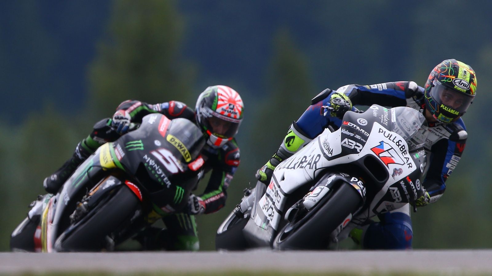 Karel Abraham y Johann Zarco en 2017 (Fotos: Gold & Goose).