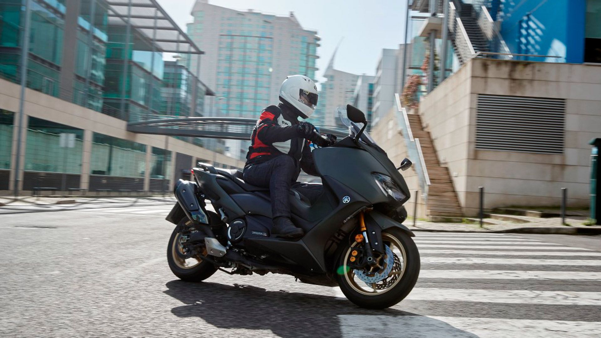Yamaha TMax 560 y Yamaha TechMax