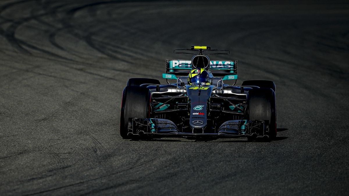 Rossi en el Mercedes