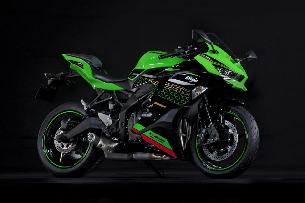Así suena la Kawasaki Ninja ZX-25R de cuatro cilindros