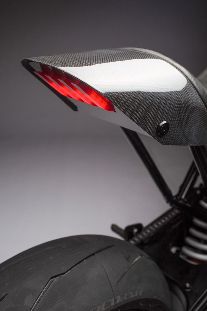 Husqvarna Vitpilen 701 "Apex 2.0" de Charles Leclerc