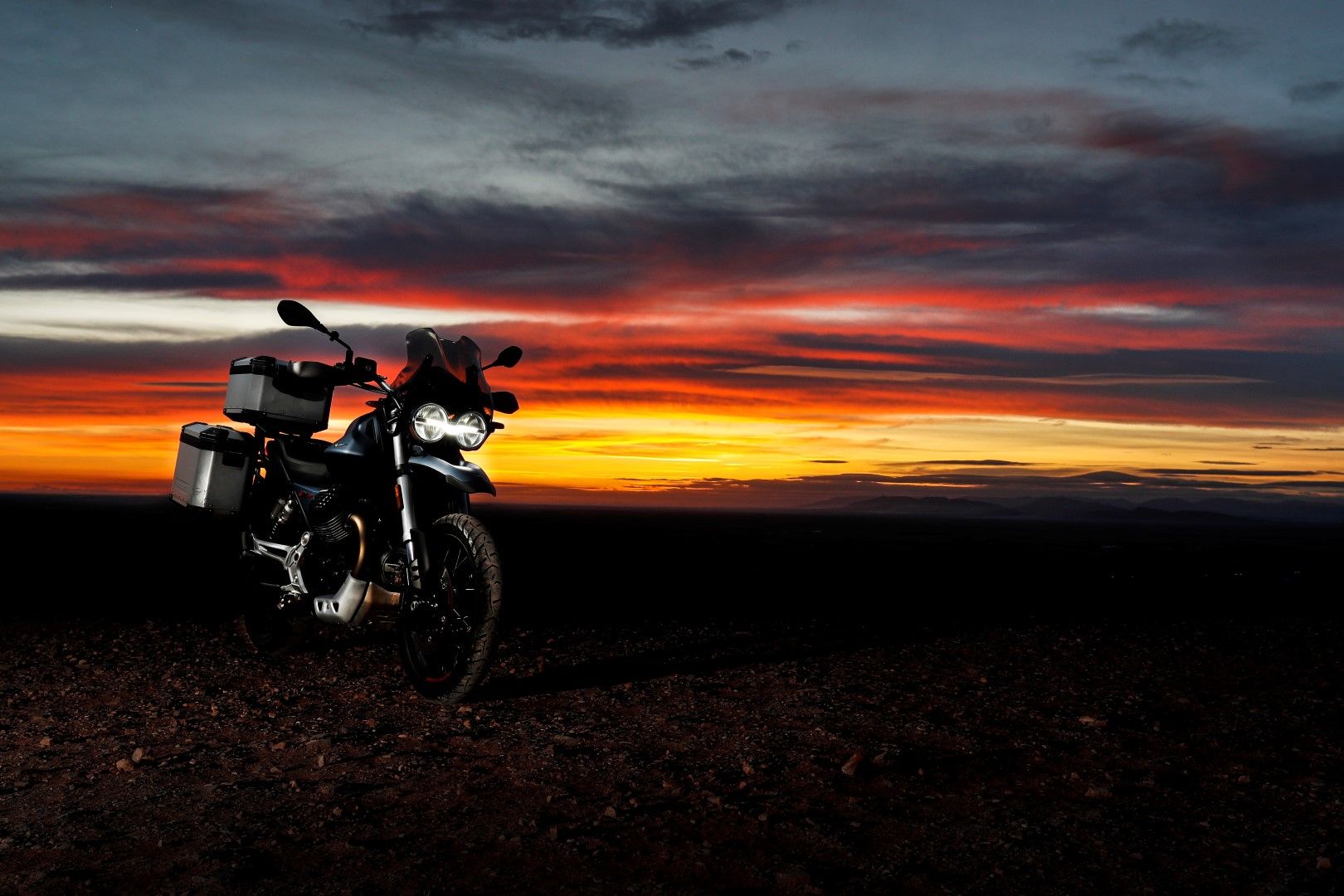 Turismo: Ruta por La Mancha con la Moto Guzzi V85 TT