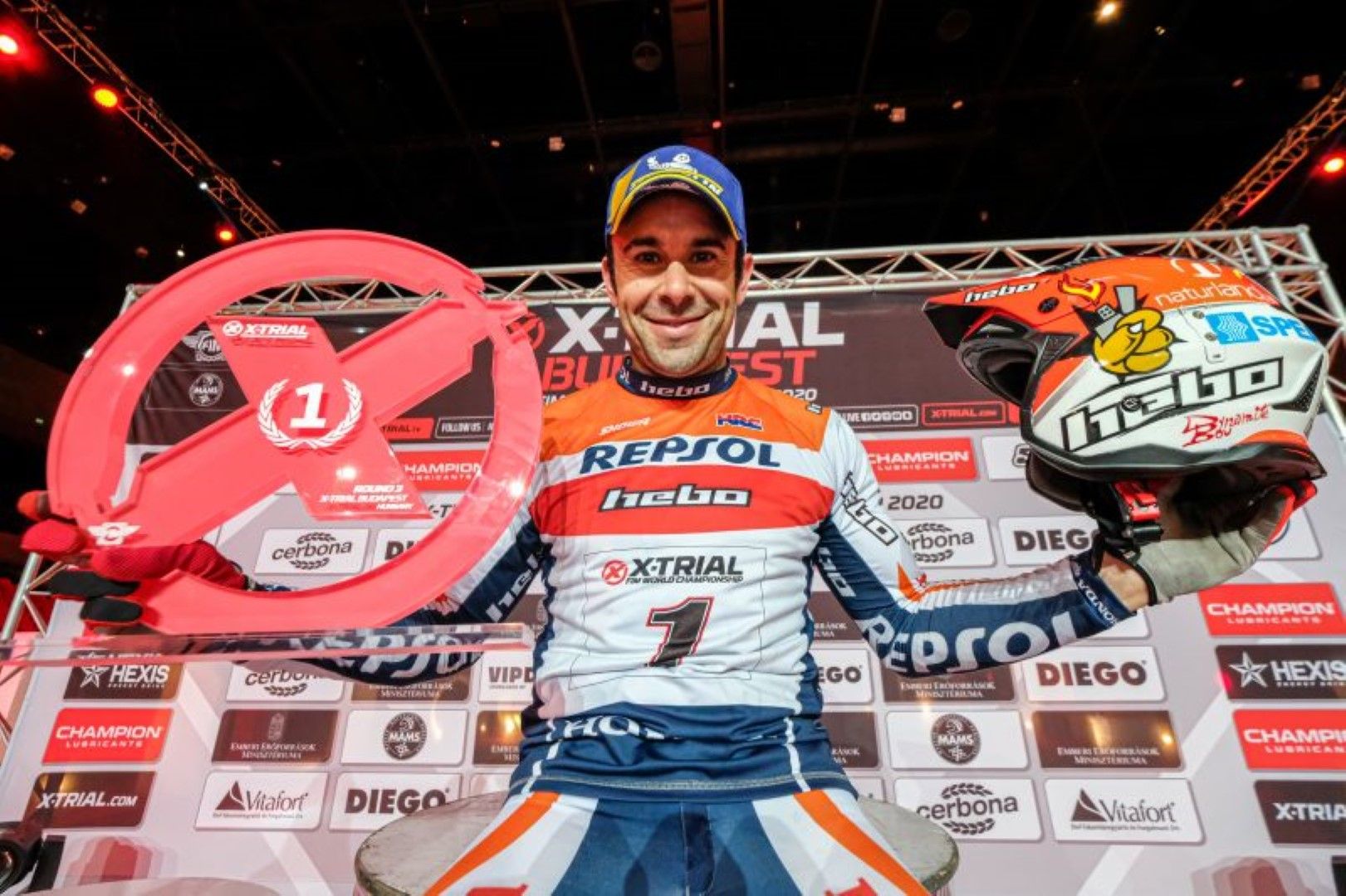 Toni Bou triunfa en el Mundial X-Trial en Budapest