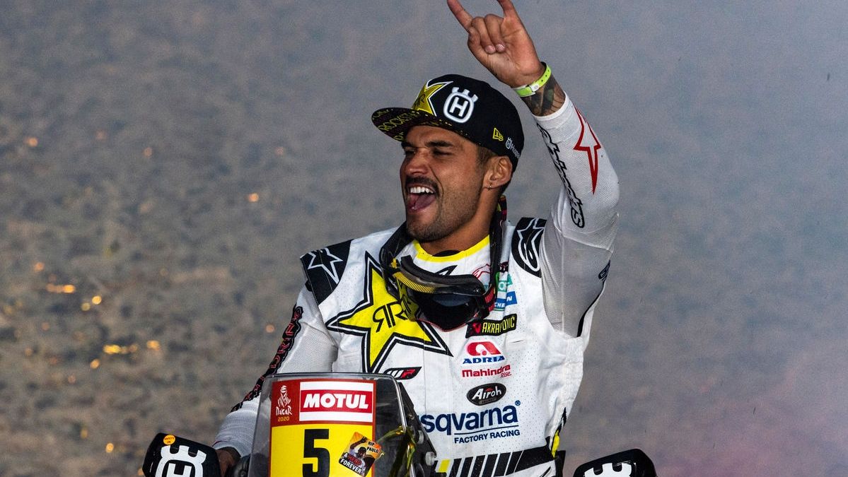 Pablo Quintanilla en el podio del Dakar 2020 (Fotos: Husqvarna).