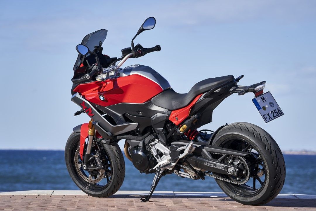 BMW F 900 R y F 900 XR 2020