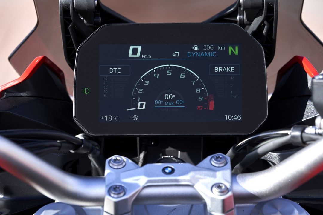 BMW F 900 R y F 900 XR 2020