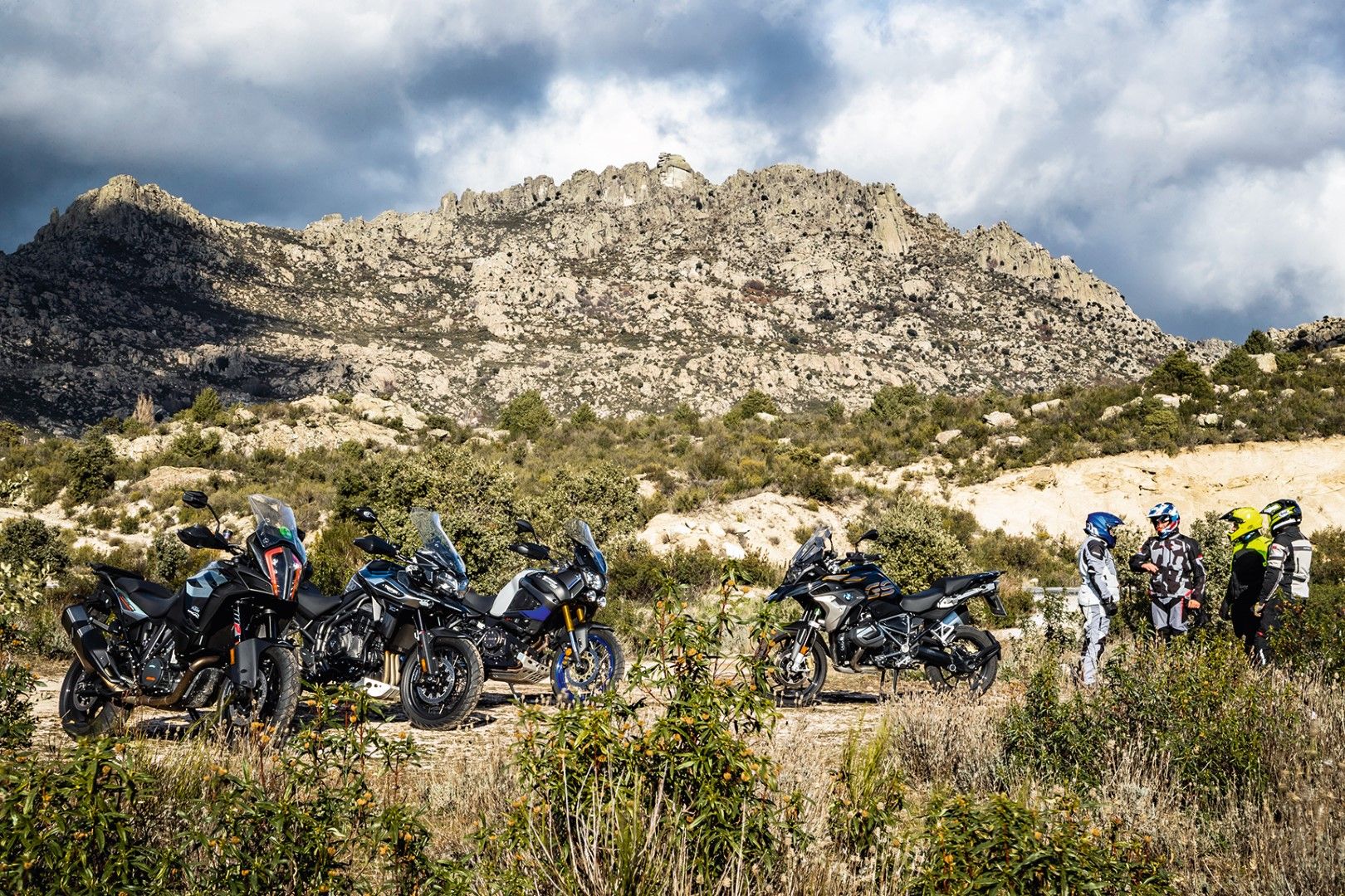 Comparativa maxi trail: BMW R 1250 GS, KTM 1280 Super Adventure S, Triumph Tiger 1200 XCA, Yamaha XT1200ZE Super Ténéré