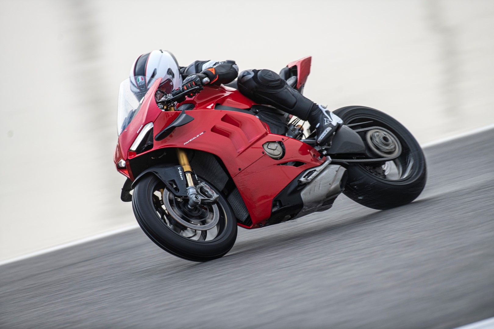 Ducati Panigale V4 S. Fotos.