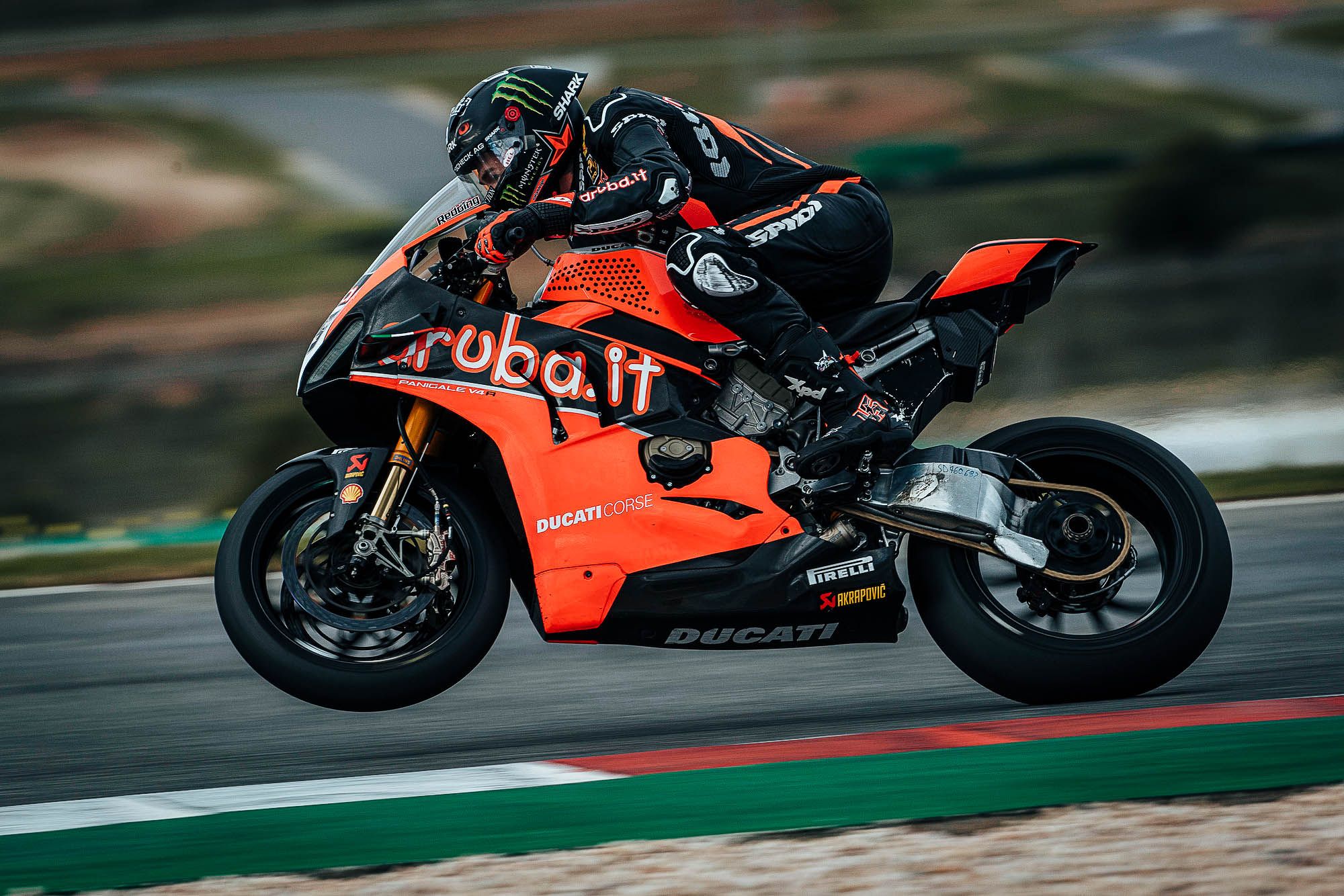 Scott Redding, hace unos días en los tests de SBK en Portimao.