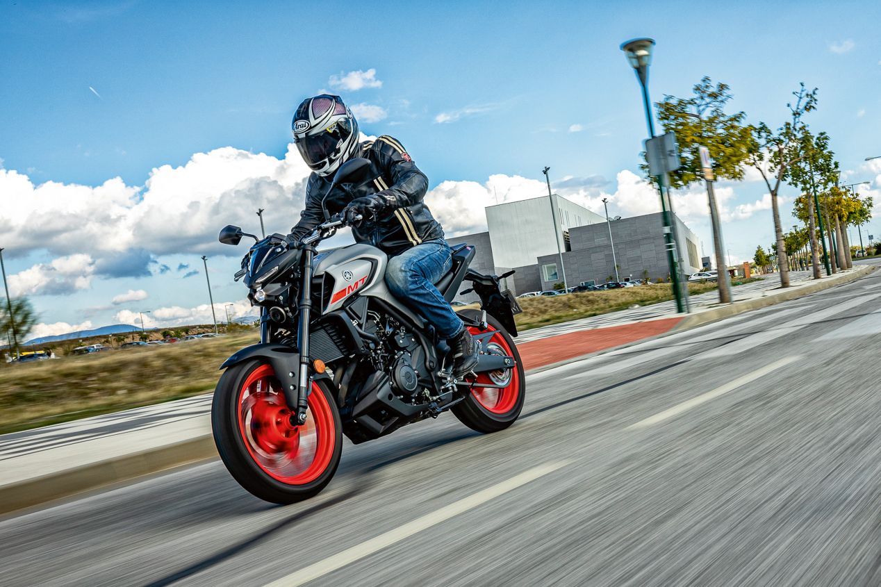 Yamaha MT-03