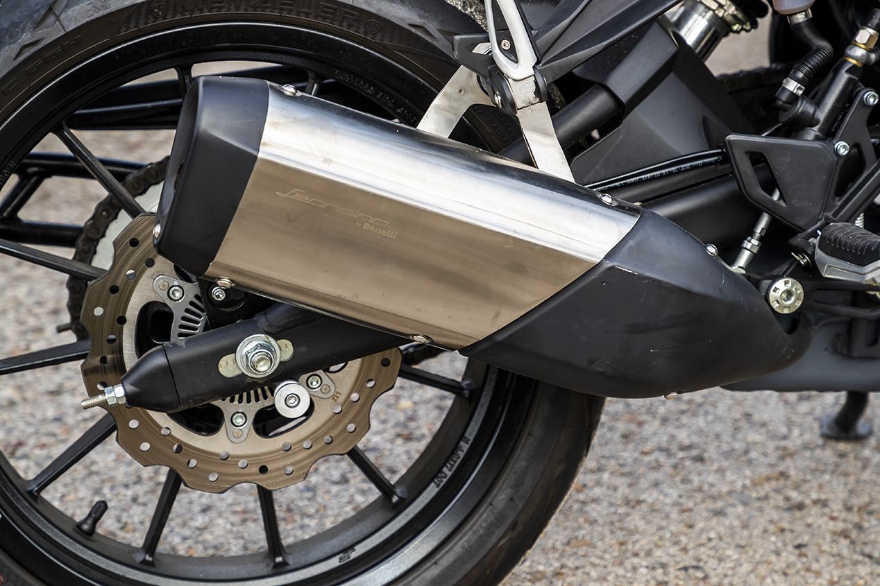 Benelli Leoncino 250