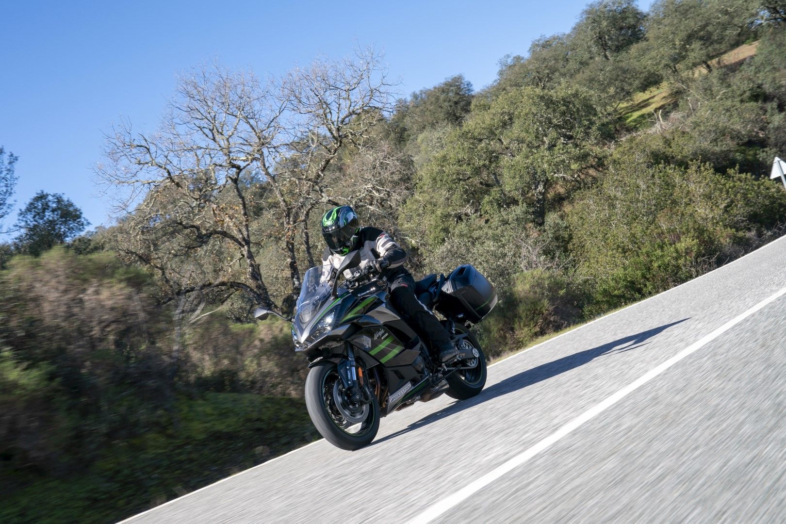 Kawasaki Ninja 1000SX 2020. Fotos