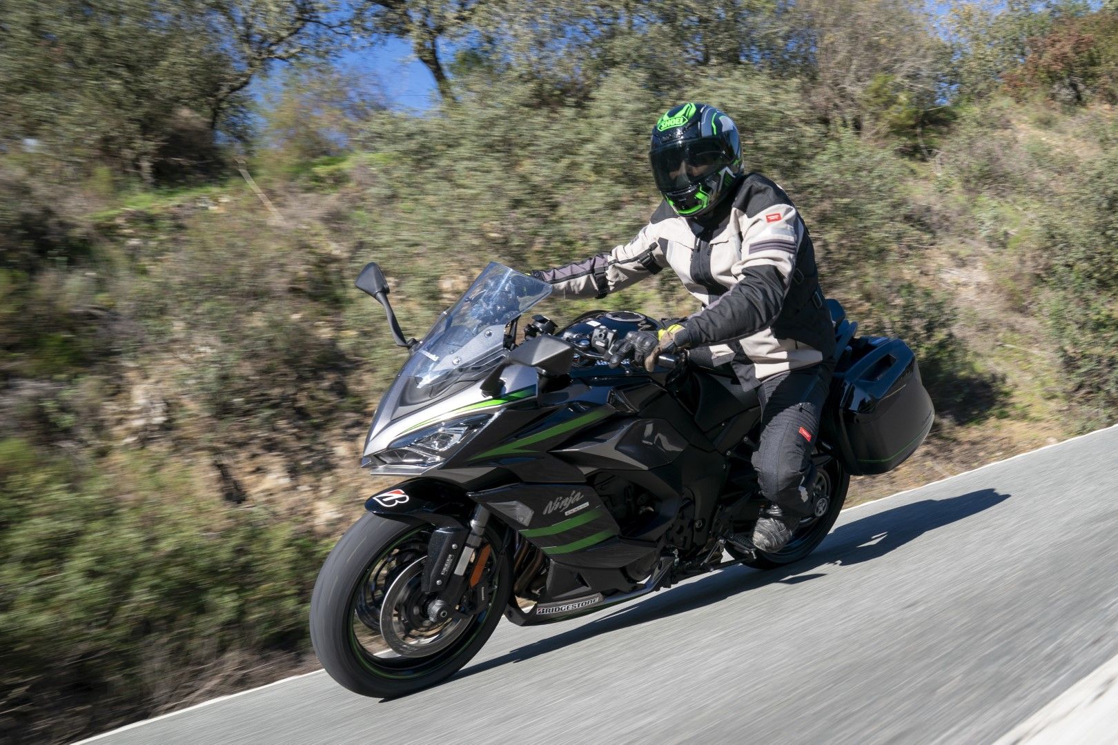 Kawasaki Ninja 1000SX 2020. Fotos