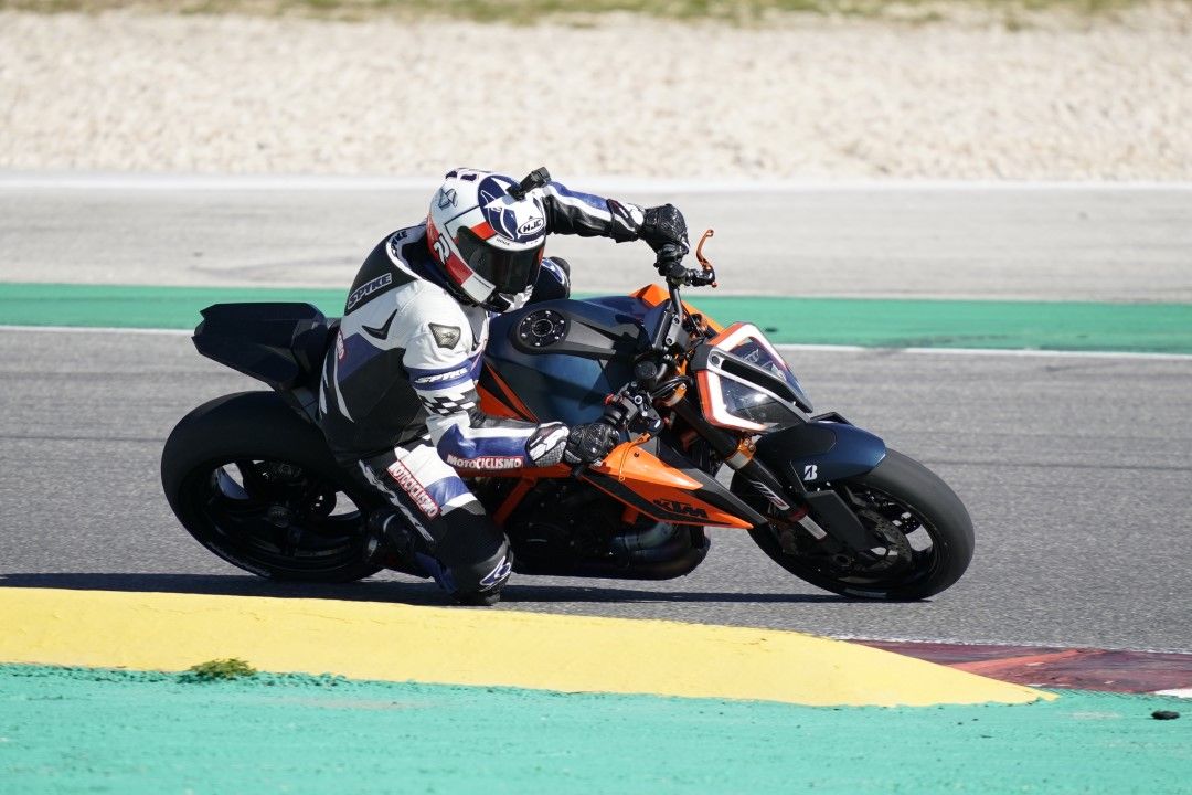 KTM 1290 Super Duke R 2020