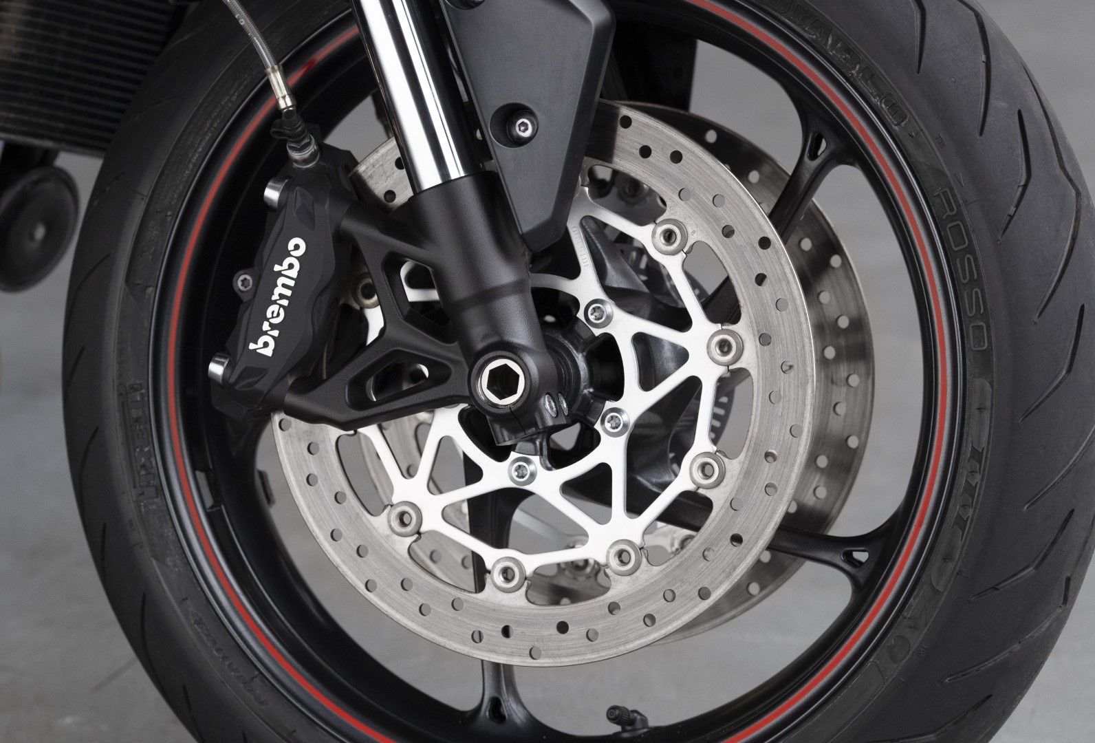 Triumph Street Triple R 2020. fotos
