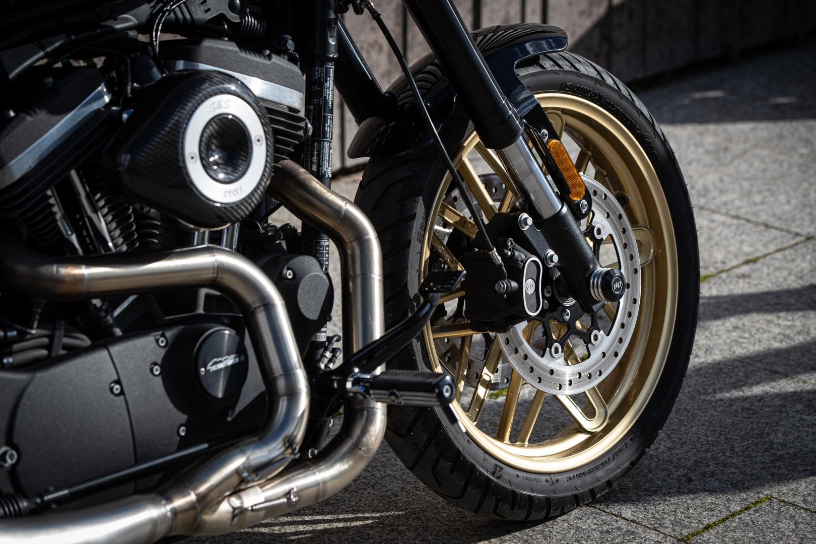 Harley-Davidson Triple S. Fotos