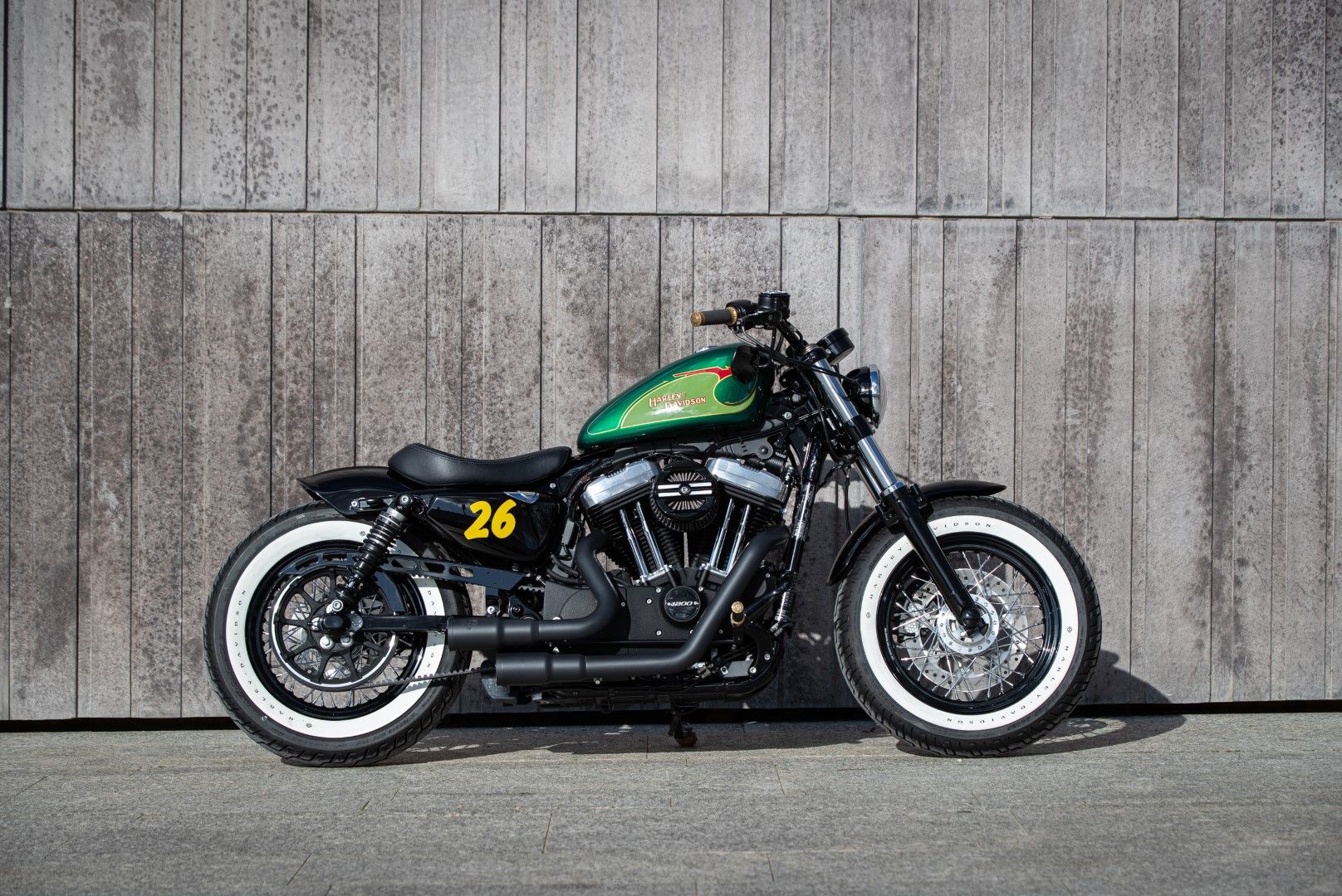 Harley-Davidson Triple S. Fotos