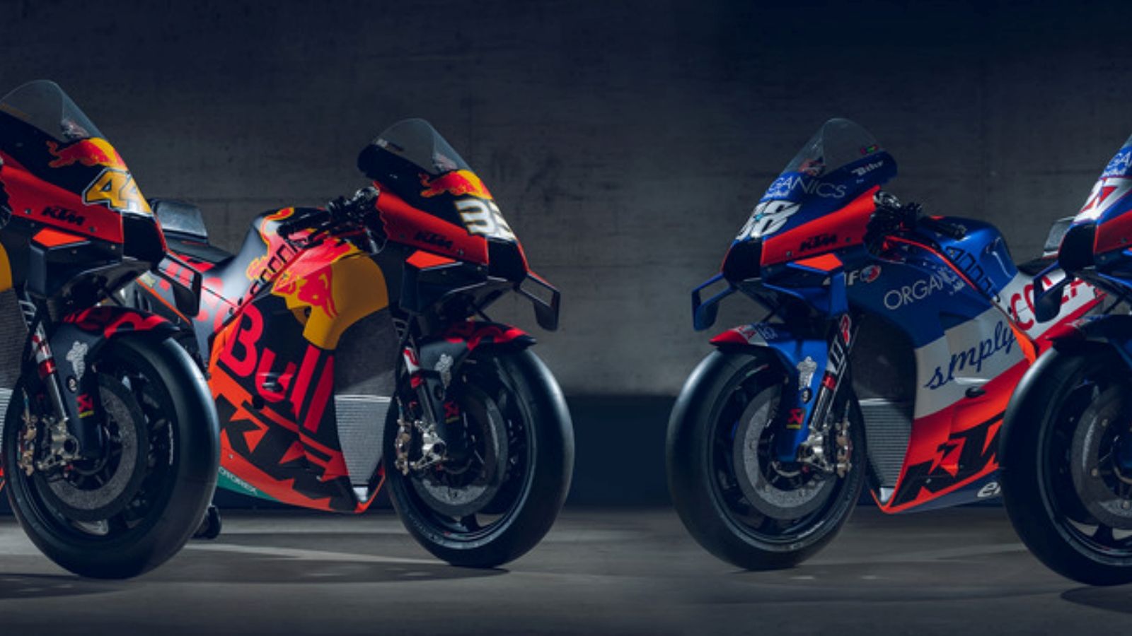 Directo (18:00) Presentación KTM RC16 MotoGP Factory Racing y Tech 3