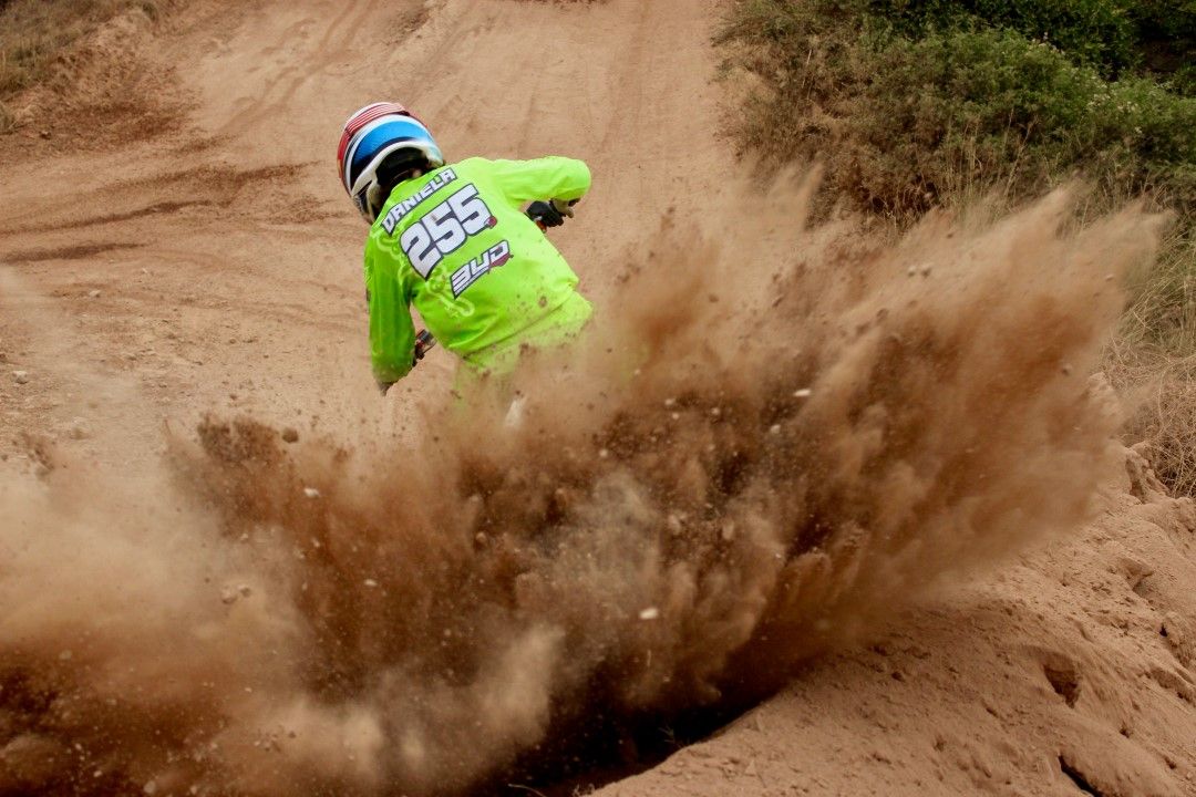 ¡BOMBA! Daniela Guillén, piloto oficial KTM ESPAÑA en MX 85