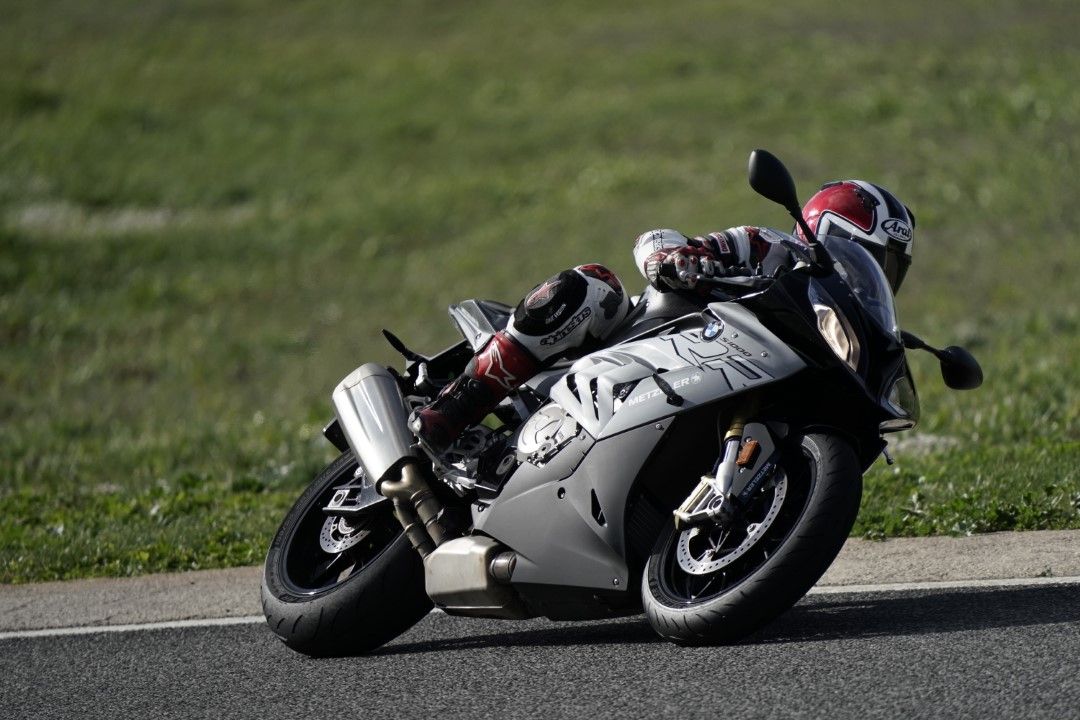 Metzeler Sportec 9M RR
