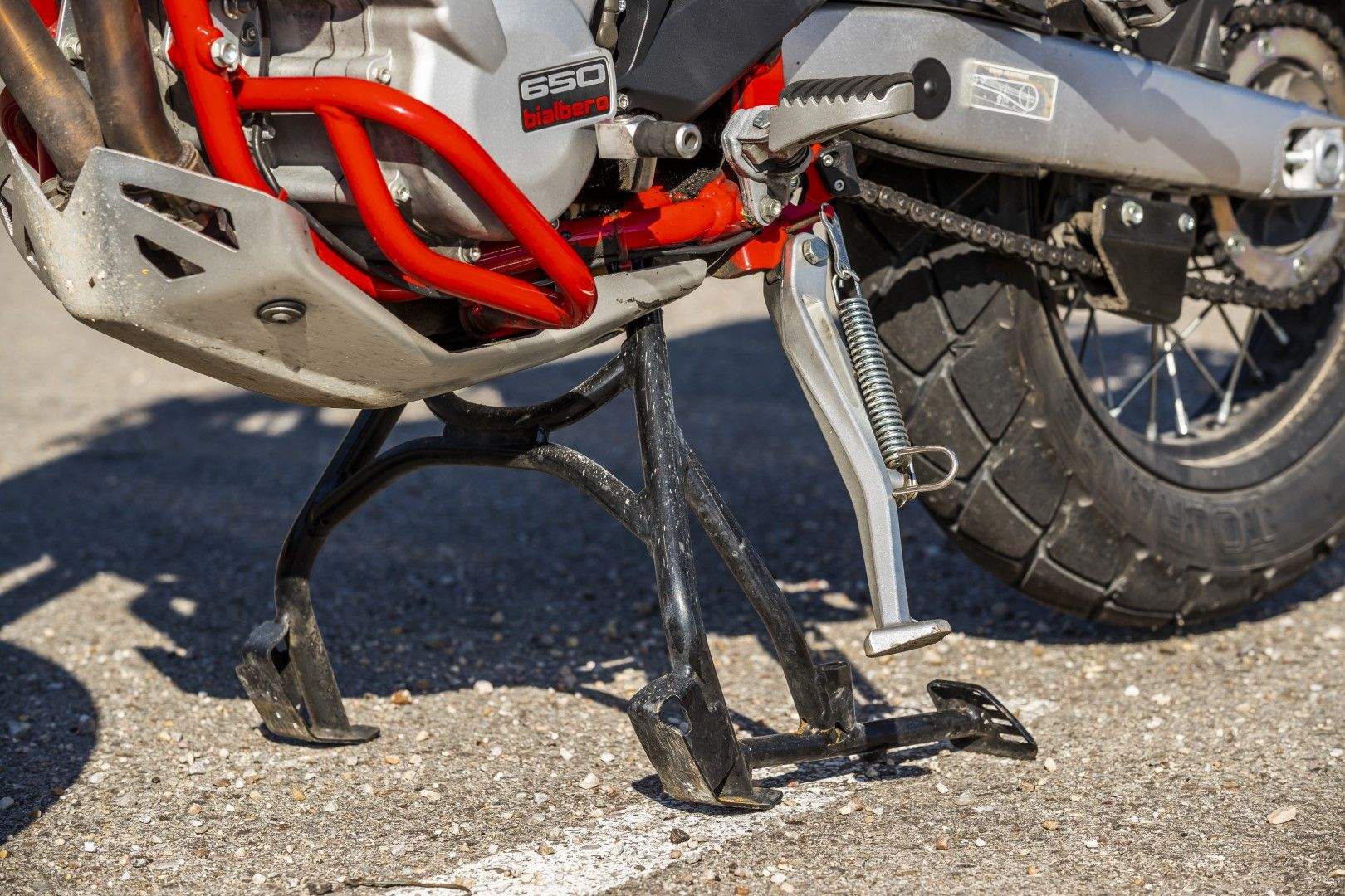 SWM Superdual T 2018. Fotos